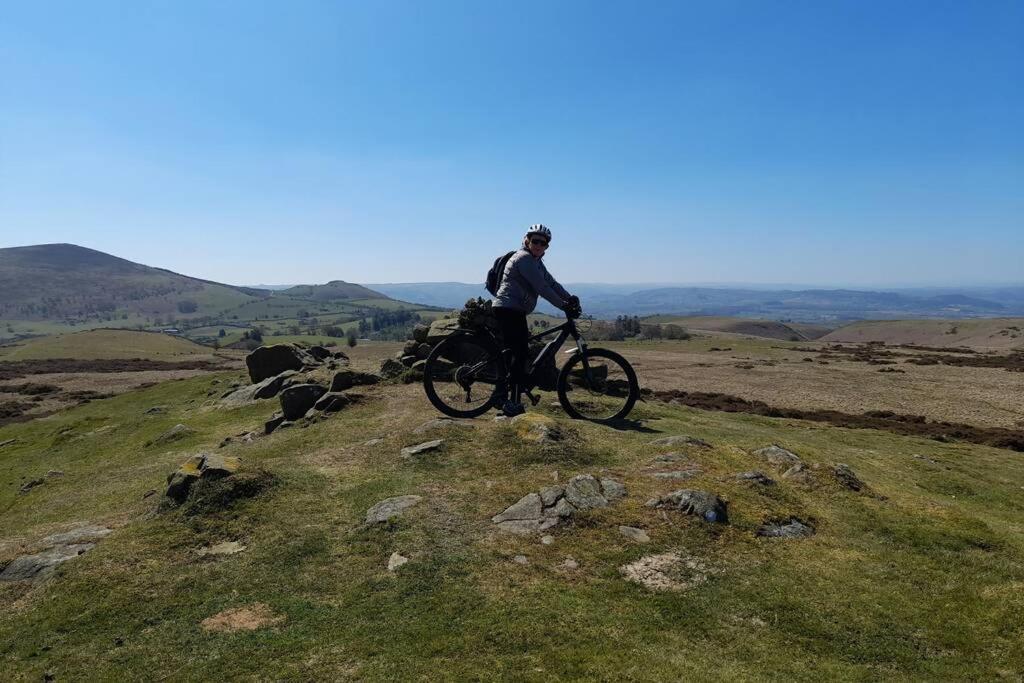 Rowan Cottages With Panoramic Views Of The Stiperstones And Walks On The Doorstep 什鲁斯伯里 外观 照片